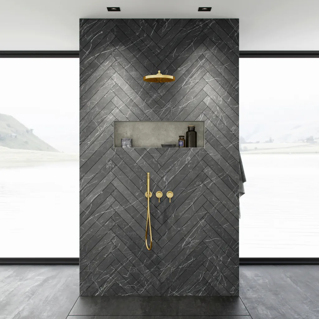 Semplice SBR801 S02 - XXL Rain DeLux Ø28 cm, Wall, Polished Brass Natural