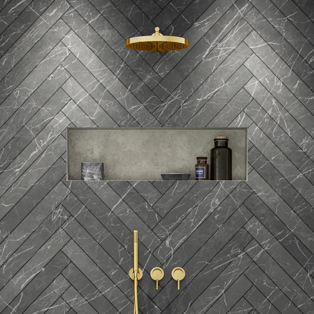 Semplice SBR801 S02 - XXL Rain DeLux Ø28 cm, Wall, Polished Brass Natural