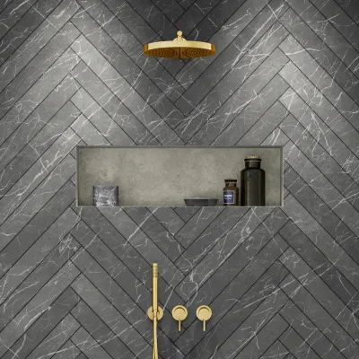 Semplice SBR801 S02 - XXL Rain DeLux Ø28 cm, Wall, Polished Brass Natural