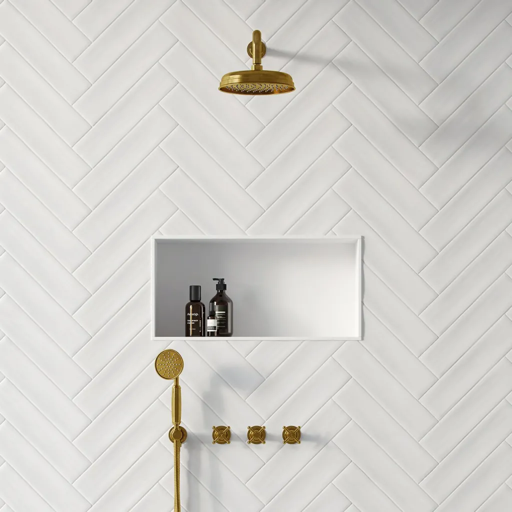 Hassel&Teudt HBR704 S01 - Shower set w/Ø21 cm. Rain DeLuxe w/EasyClean, Wall, Polished Brass Natural