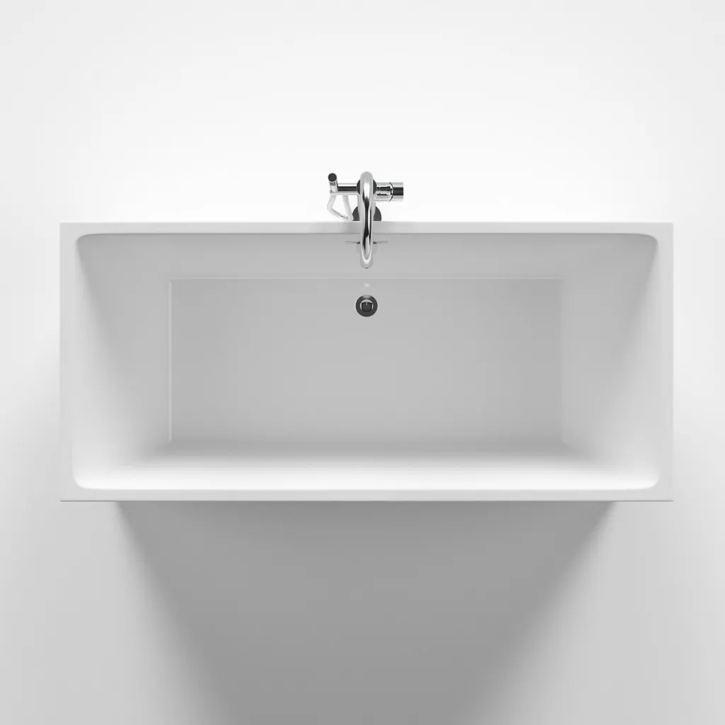 The Class 153 - 153x70, White