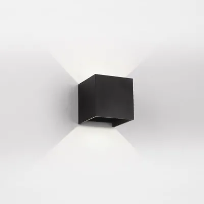 UP&DOWN - LED Wall Lamp, 100x100, IP 54, Black