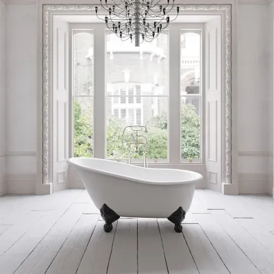 The Joyus 146 - Black & White, Enameled Cast Iron Bathtub