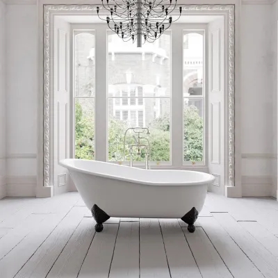 The Joyus 170 - Black & White, Enameled Cast Iron Bathtub