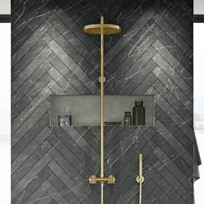 Fly Classic FBR7100 - XL Rain DeLux Shower Ø24, Polished Brass Natural