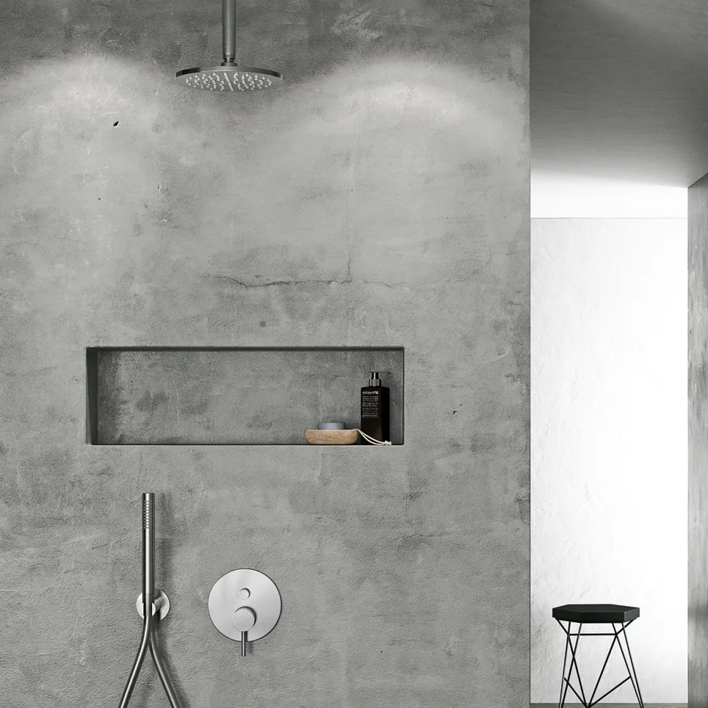 Classwell C16 S03 - Rain DeLuxe Ø20, w/ceiling arm, Brushed Stainless Steel